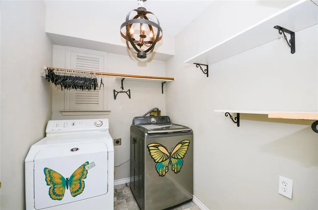 3824 Wagonwheel Court