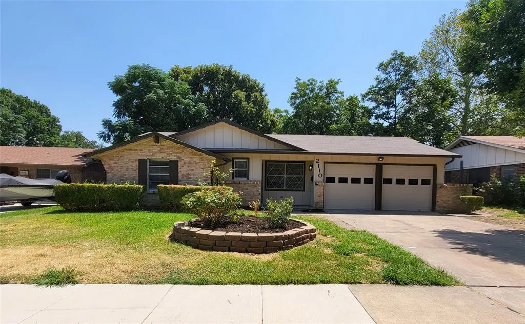 2110 Red Bud Lane