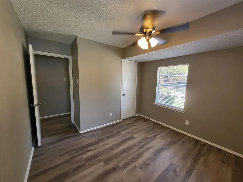 2110 Red Bud Lane