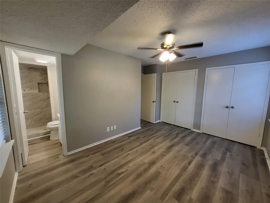 2110 Red Bud Lane
