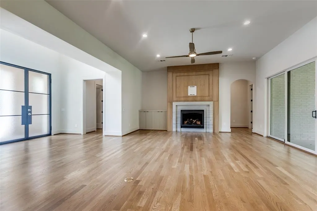 2208 Ridge Crest Drive