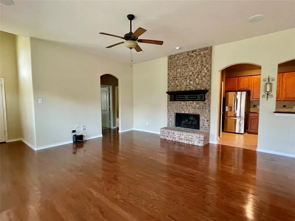 10294 Boyton Canyon Road