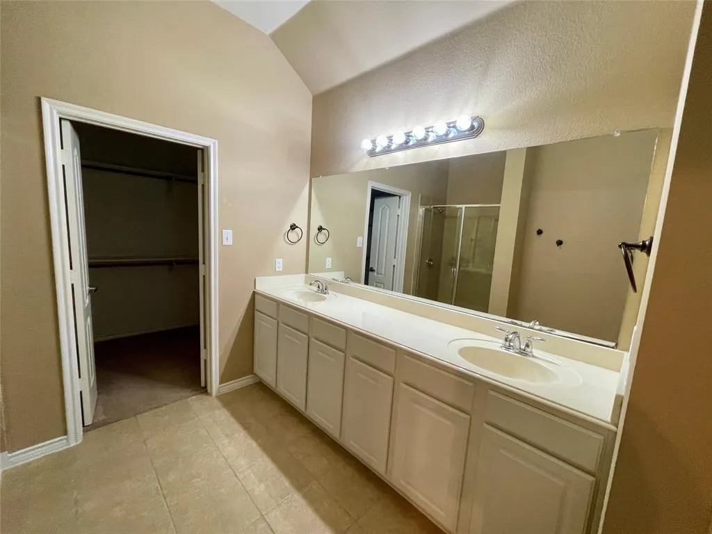 10294 Boyton Canyon Road