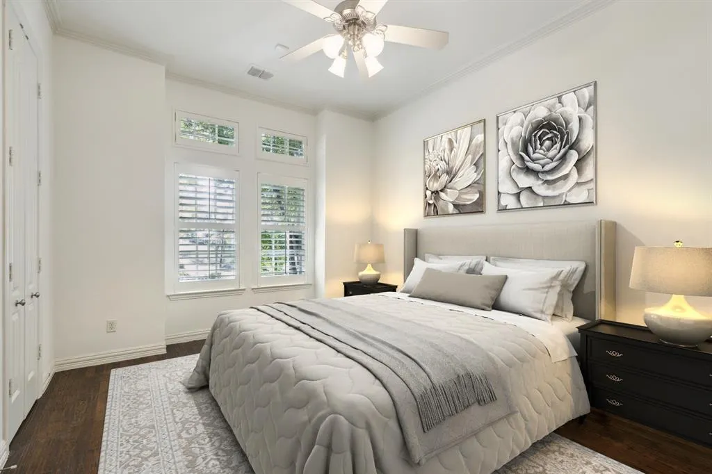 5252 Longvue Drive