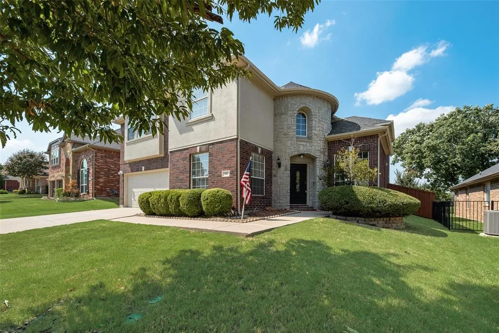 2501 Royal Troon Drive