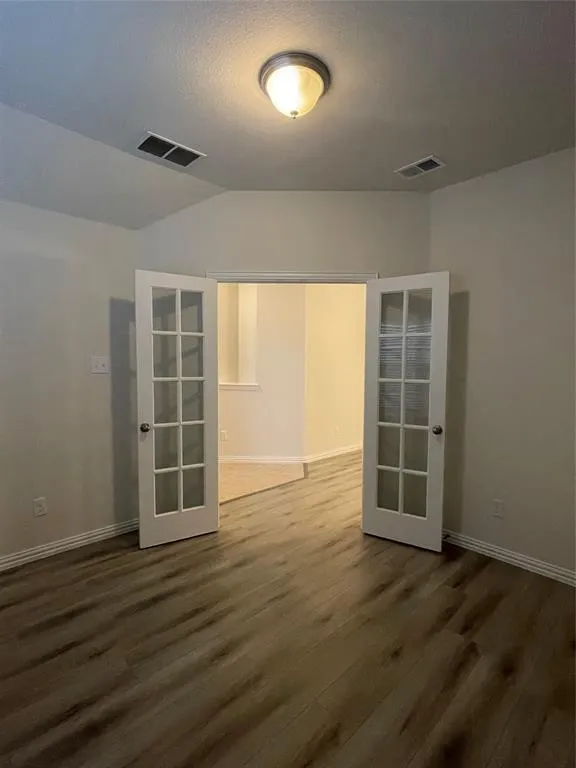 2824 Castle Creek Drive