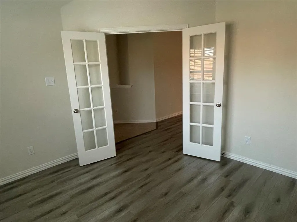 2824 Castle Creek Drive