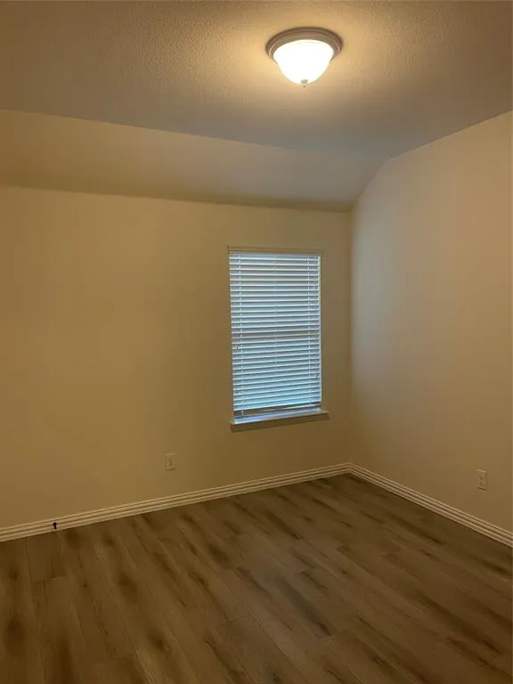 2824 Castle Creek Drive