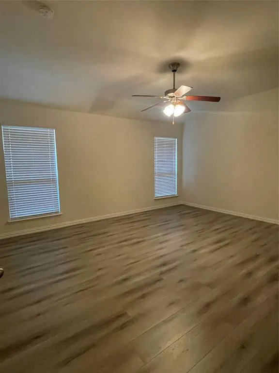 2824 Castle Creek Drive