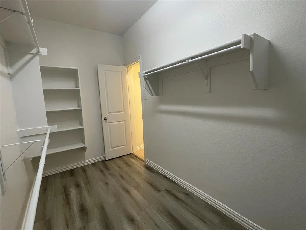 2824 Castle Creek Drive