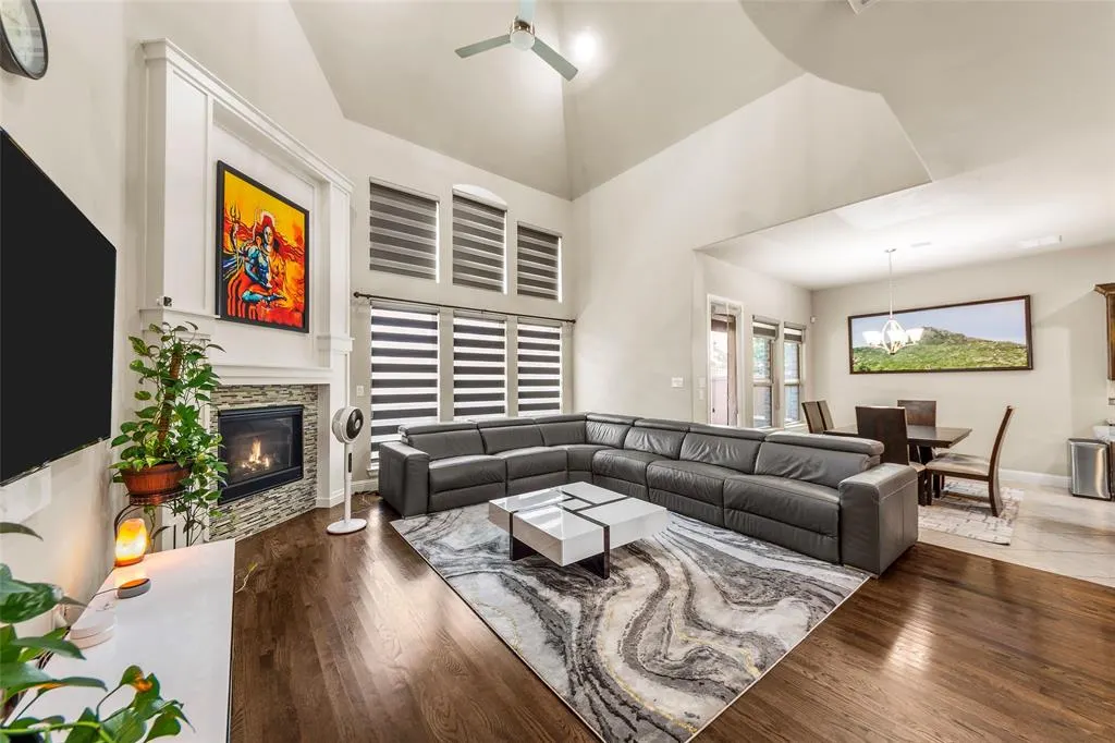 6571 Detweiller Drive