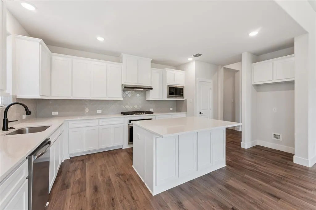 6213 Tahoe Drive