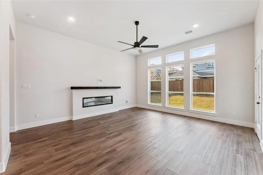 6213 Tahoe Drive