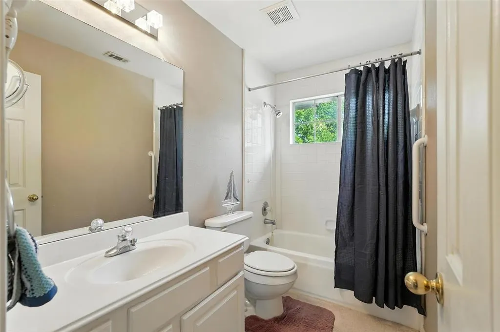 4301 Peggy Lane
