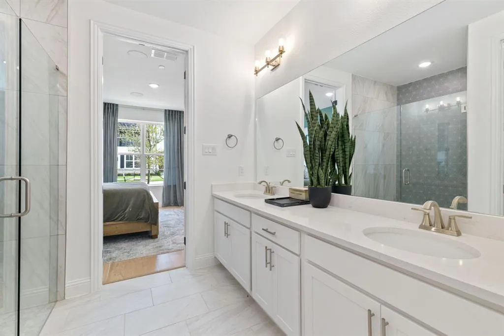 6240 Fortuna Lane