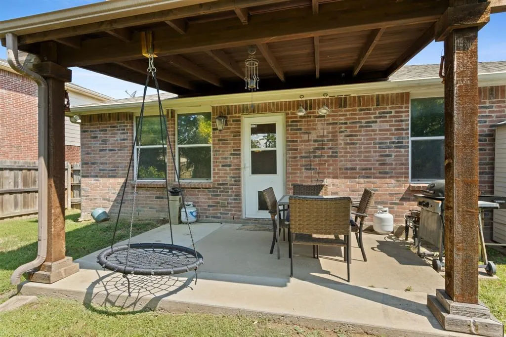 1708 Creek Bend Lane