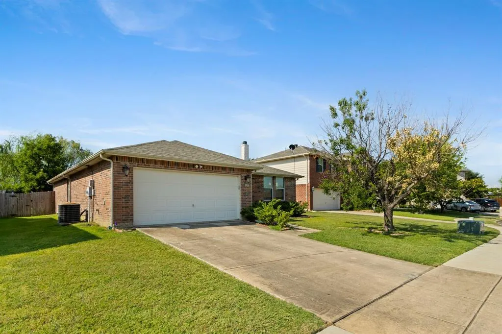 1708 Creek Bend Lane