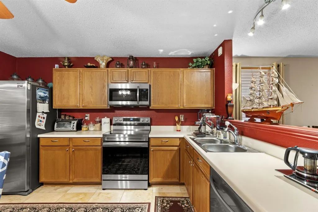 1708 Creek Bend Lane