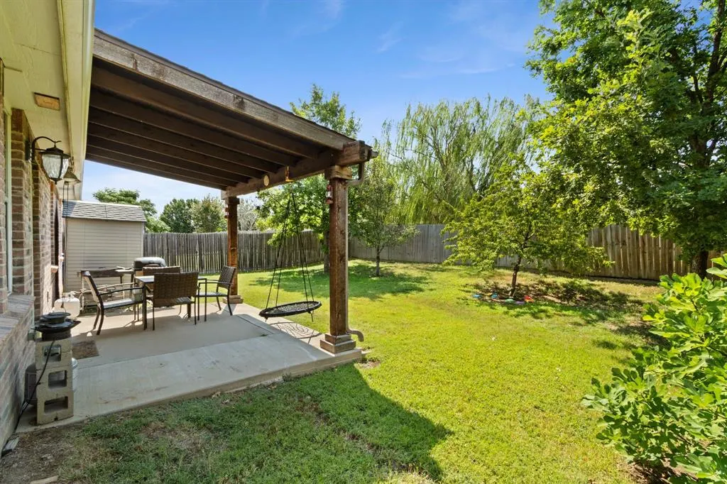1708 Creek Bend Lane