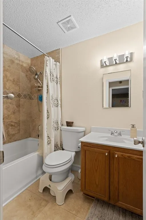 1708 Creek Bend Lane