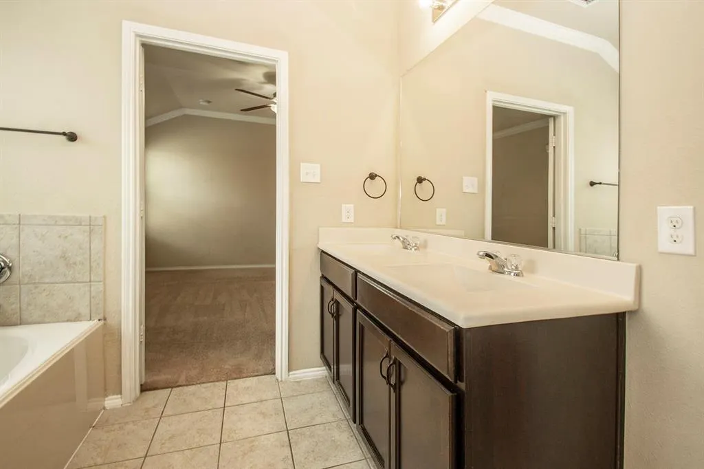 4009 Pecan Meadow Drive