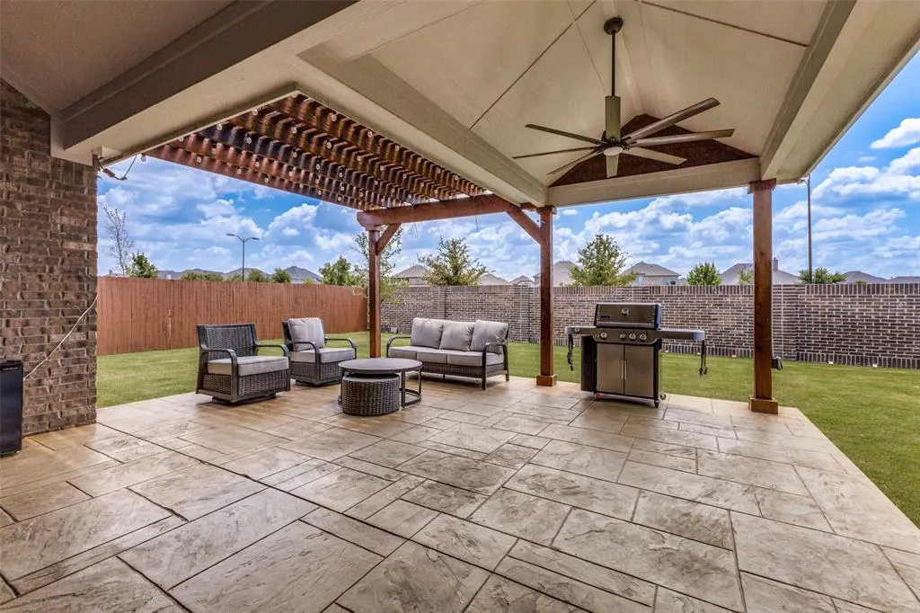 1533 Estivella Drive