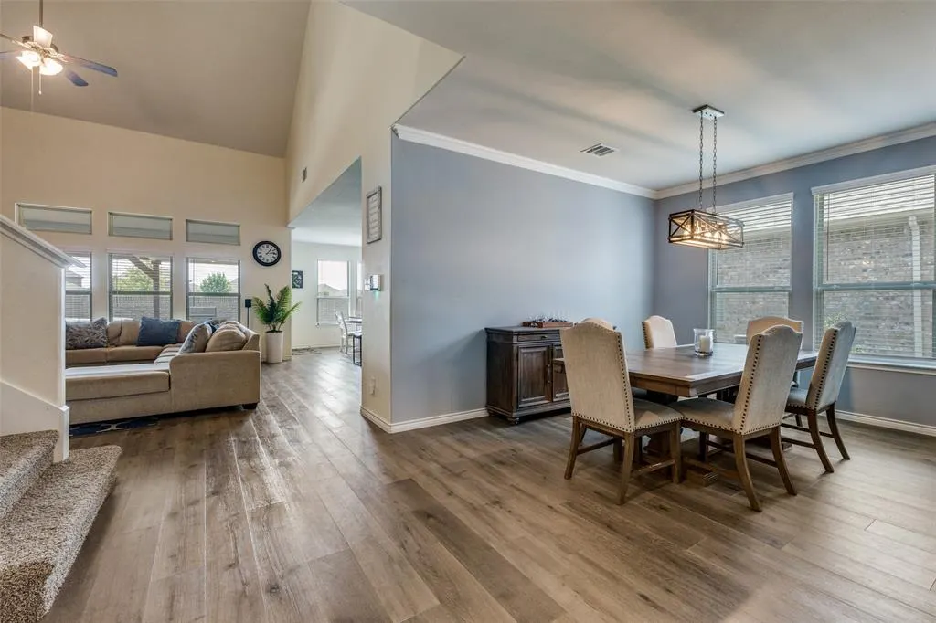 1533 Estivella Drive