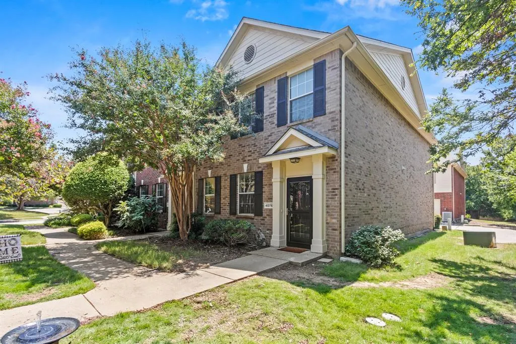 4076 Kyndra Circle