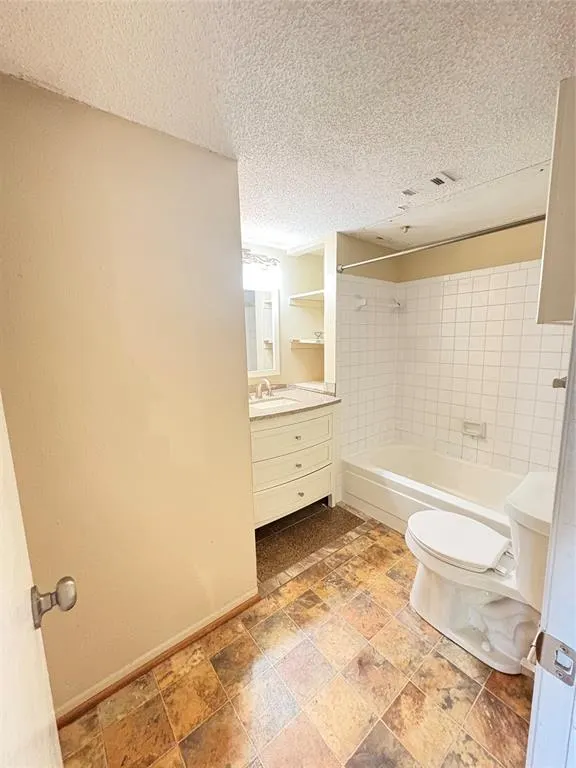 1805 W Spring Creek Parkway, #Z2