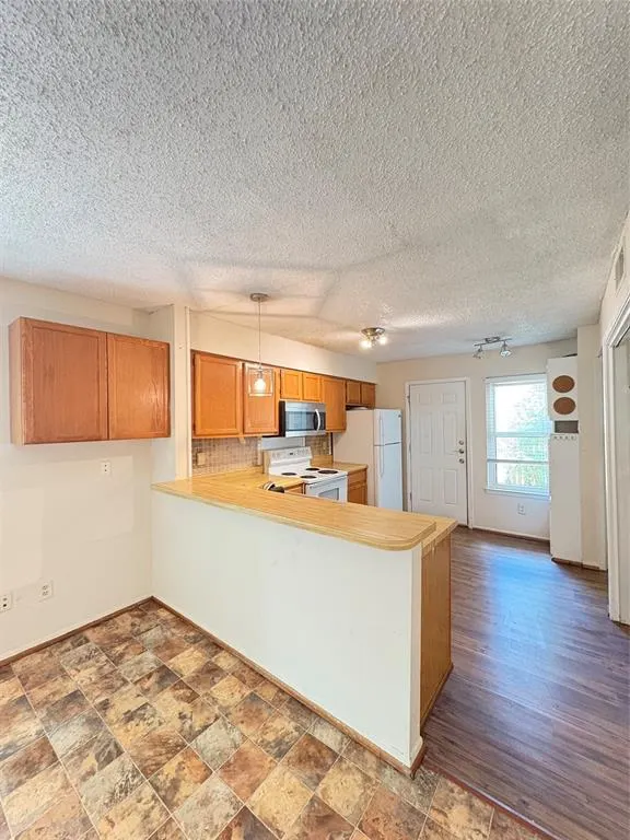 1805 W Spring Creek Parkway, #Z2