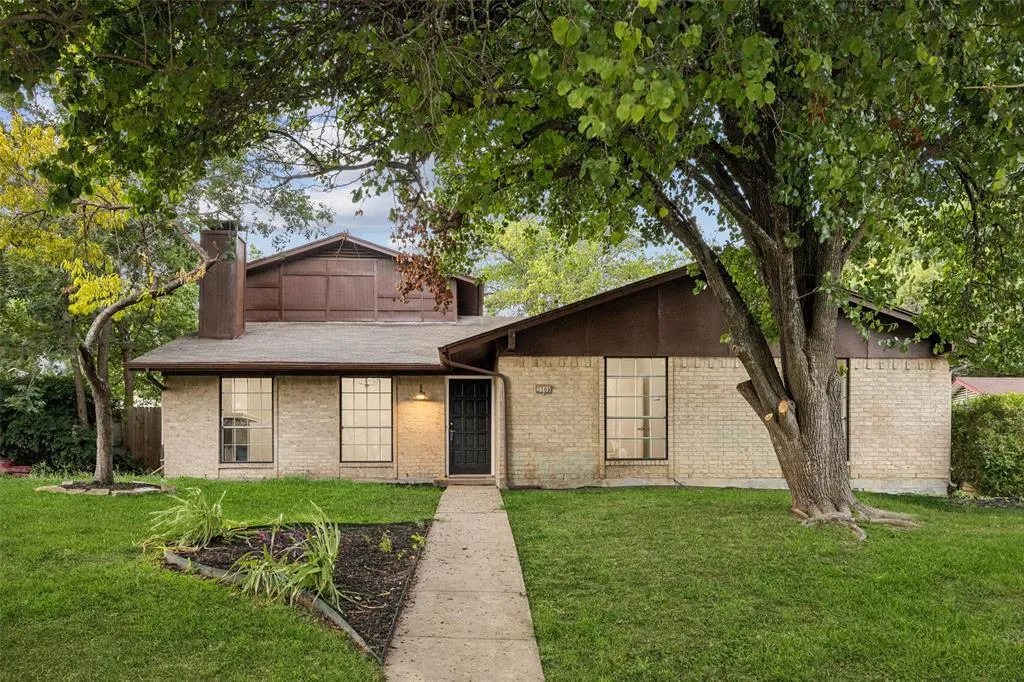 3508 Wildwood Circle