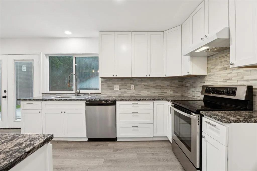 3508 Wildwood Circle