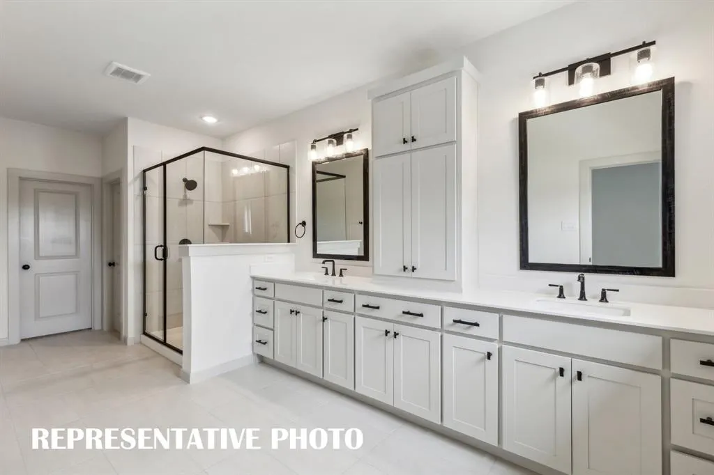 1279 Porter Street