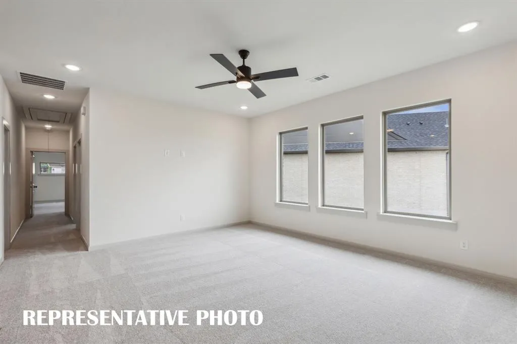 1279 Porter Street