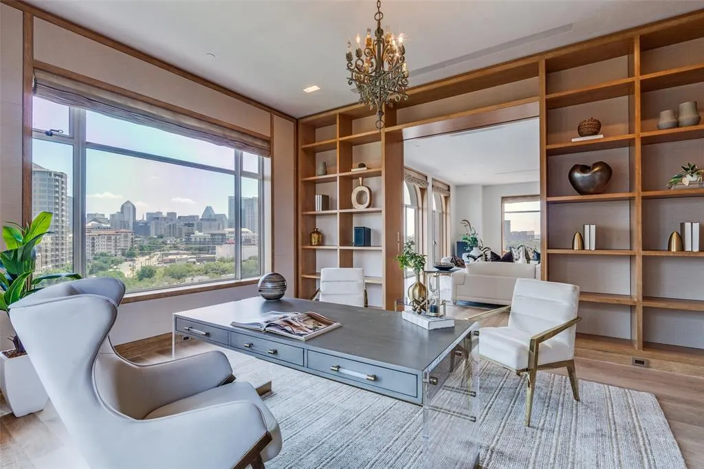 2801 Turtle Creek Boulevard, #7E