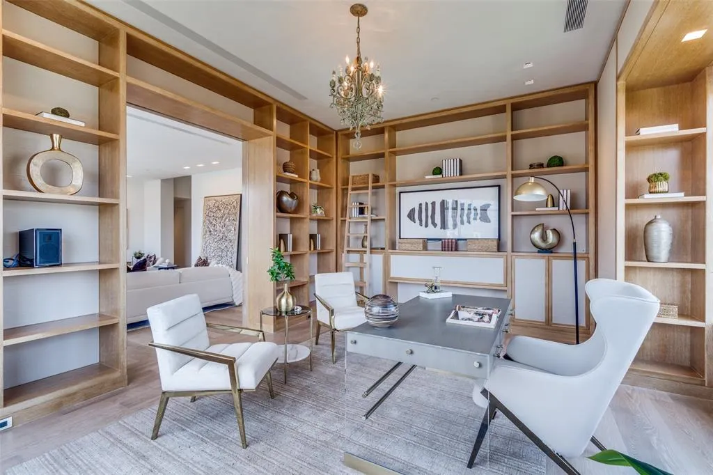 2801 Turtle Creek Boulevard, #7E
