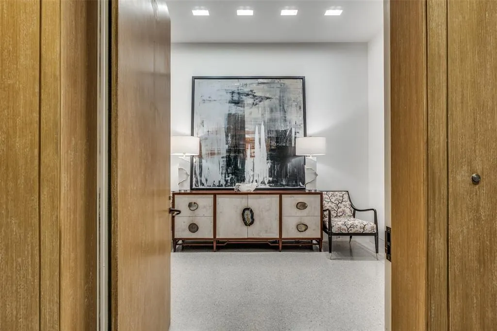 2801 Turtle Creek Boulevard, #7E