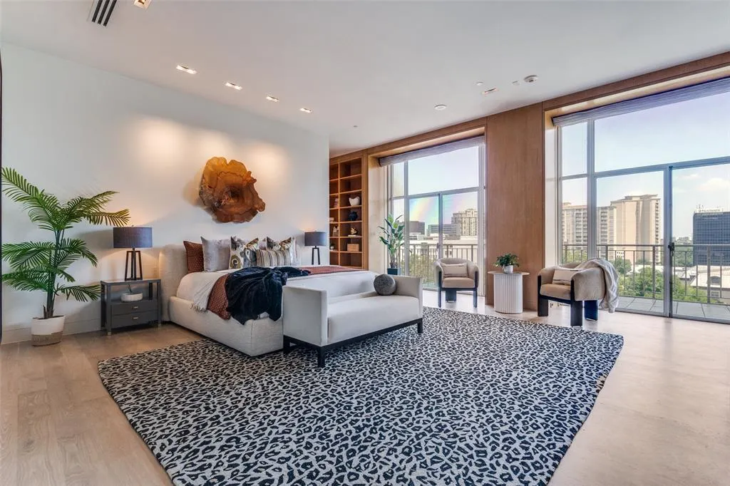2801 Turtle Creek Boulevard, #7E