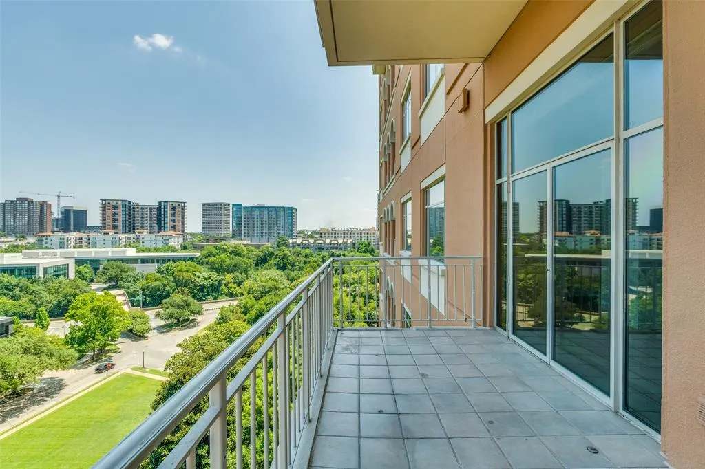 2801 Turtle Creek Boulevard, #7E