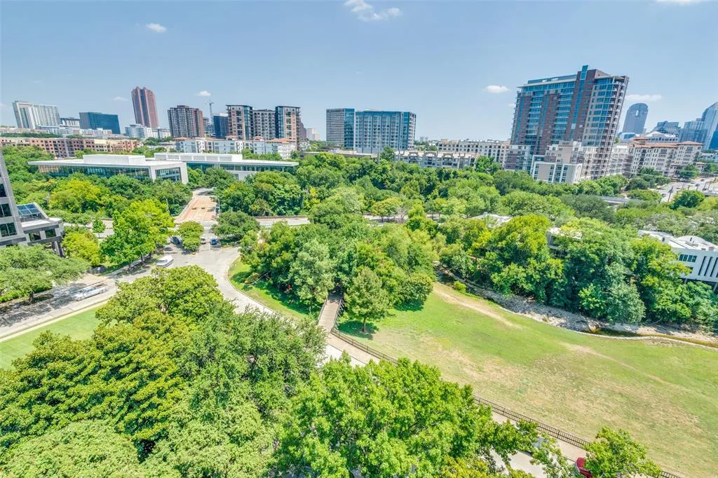 2801 Turtle Creek Boulevard, #7E