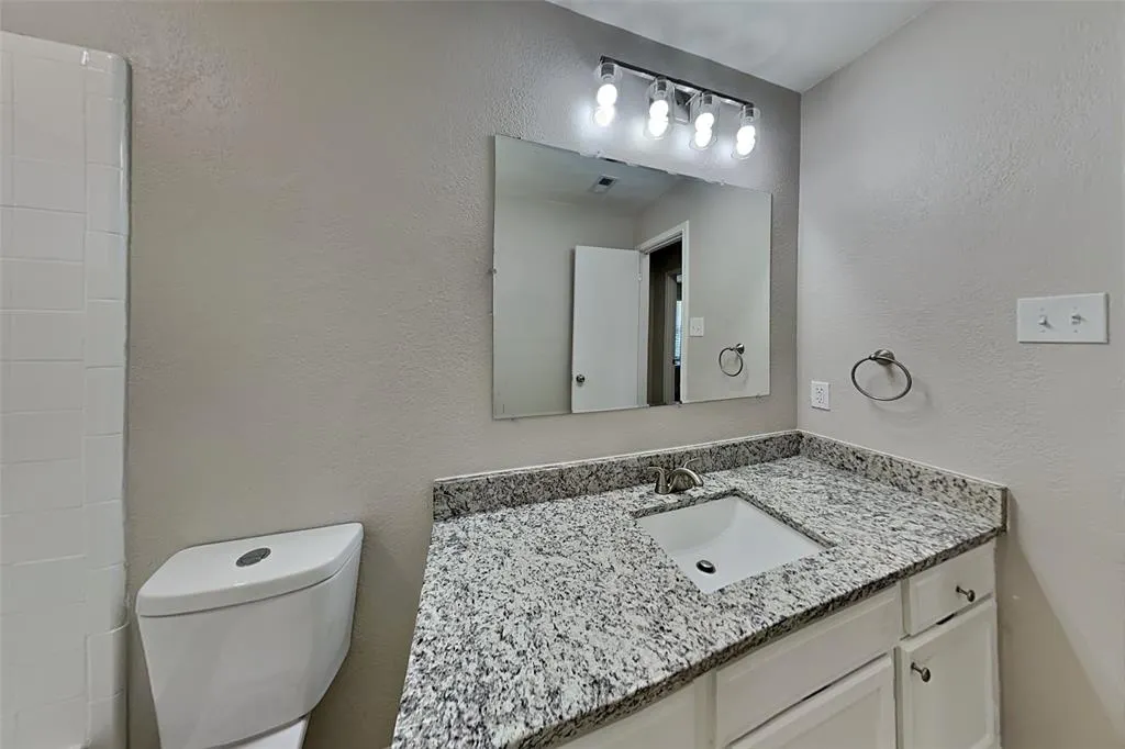 1535 Mayflower Drive