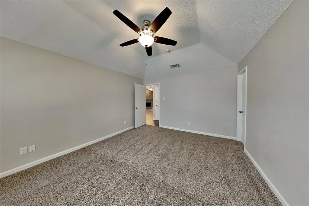 1535 Mayflower Drive