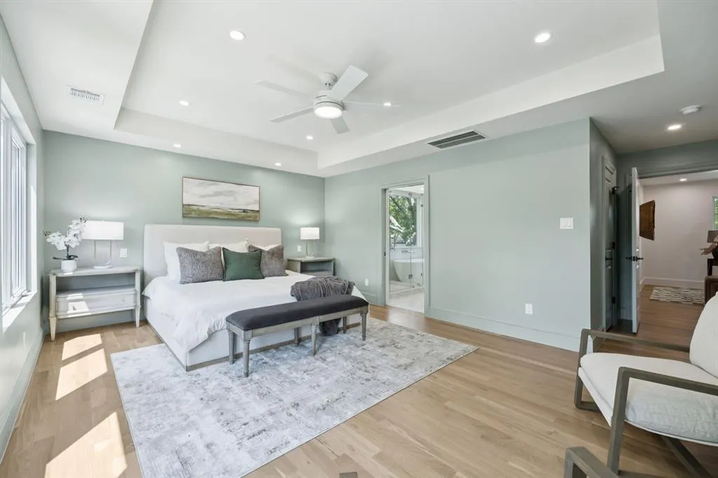 1307 Seminole Drive