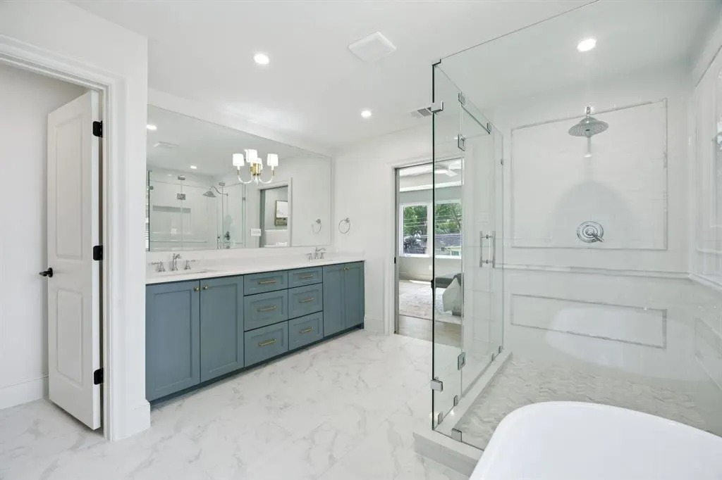 1307 Seminole Drive