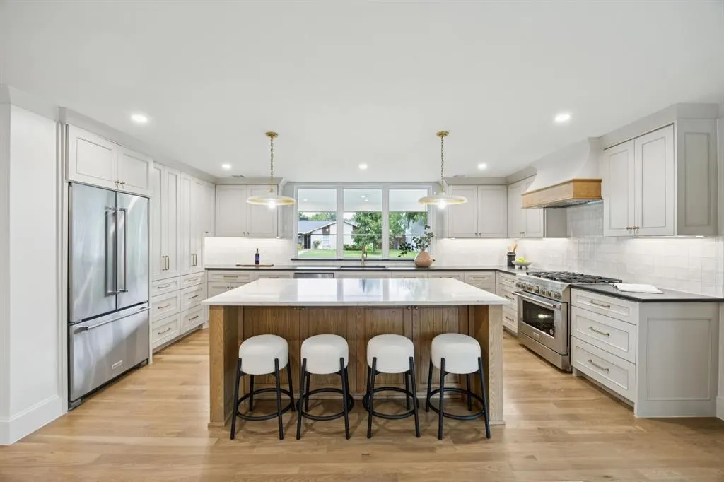 1307 Seminole Drive