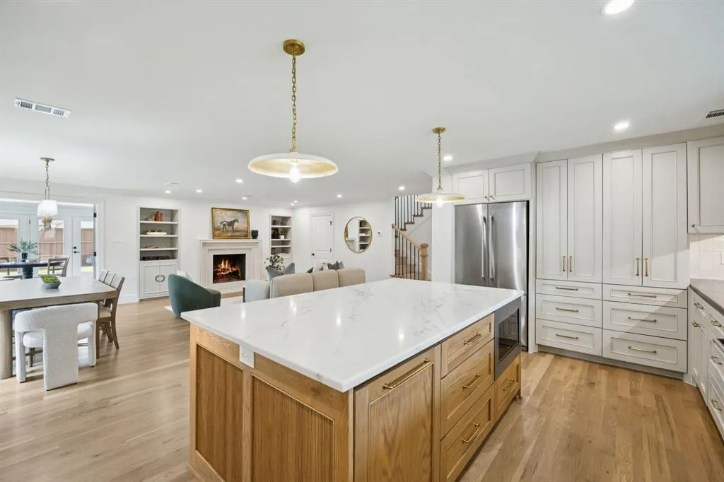1307 Seminole Drive