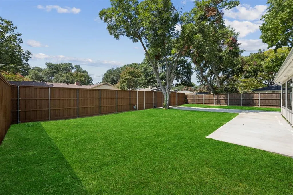 1307 Seminole Drive