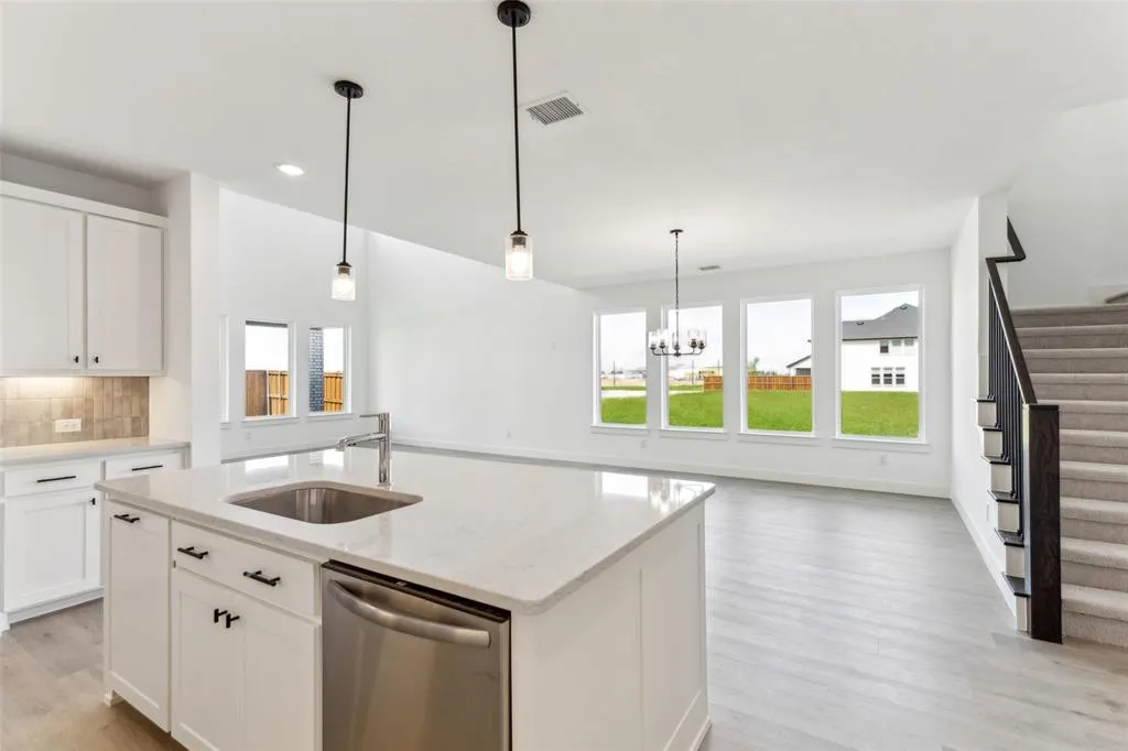 1613 Blue Sage Court