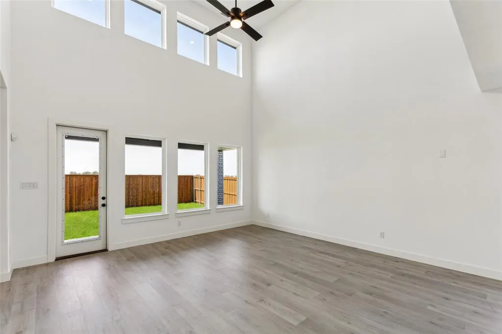 1613 Blue Sage Court