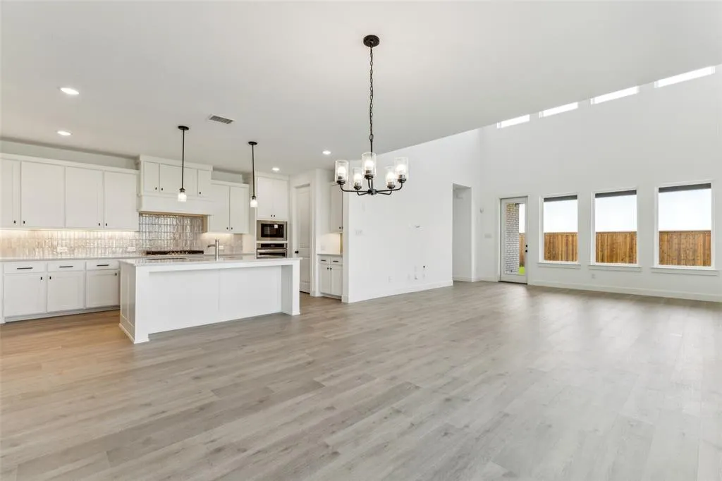 1613 Blue Sage Court